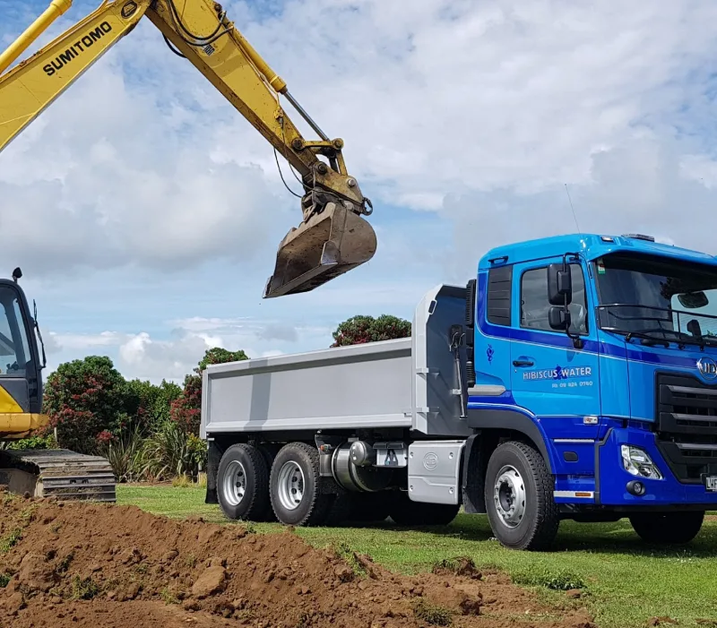 tipper truck hire orewa